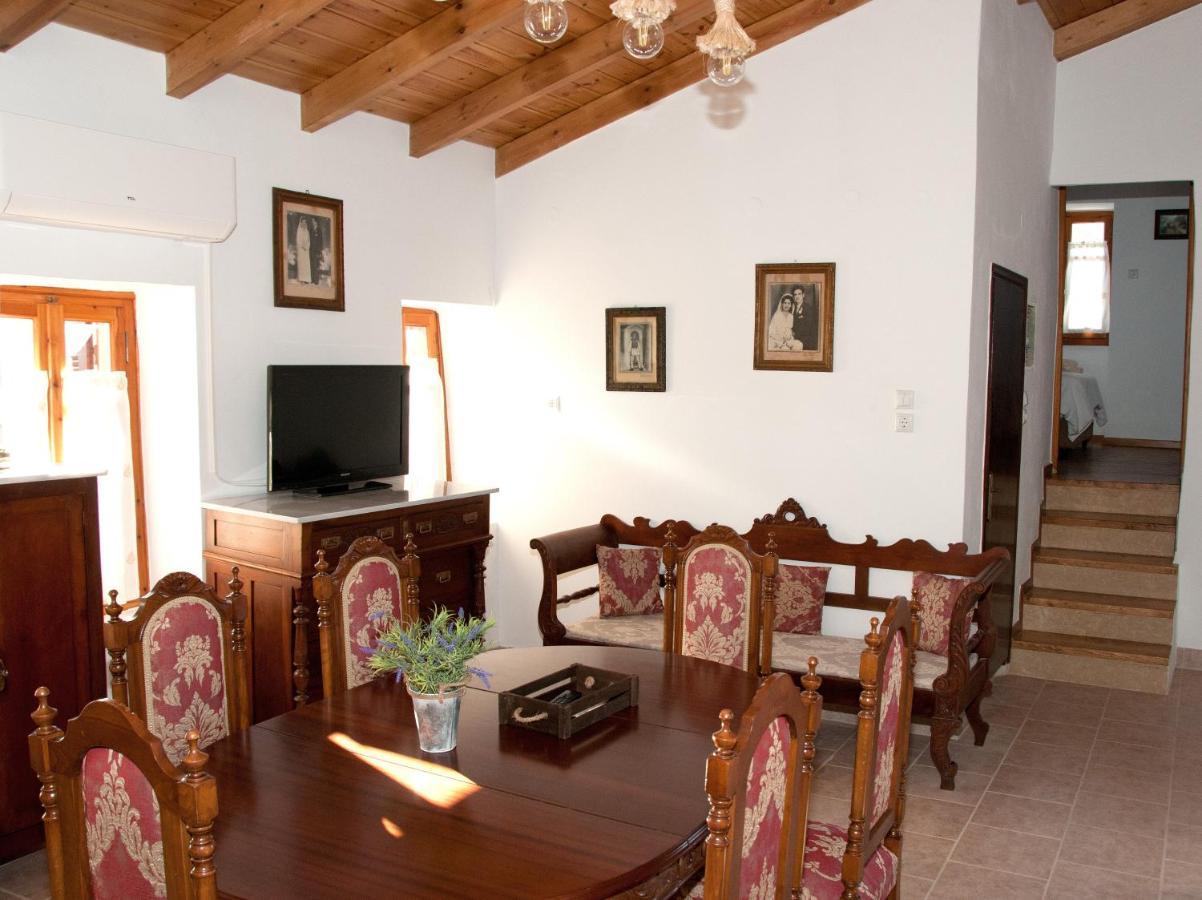 Villa Pyrgos Fassea Kardamyli Exterior foto